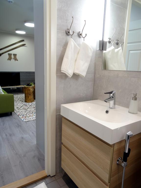 Hotel Hiisi Hill Jämsä Стая снимка