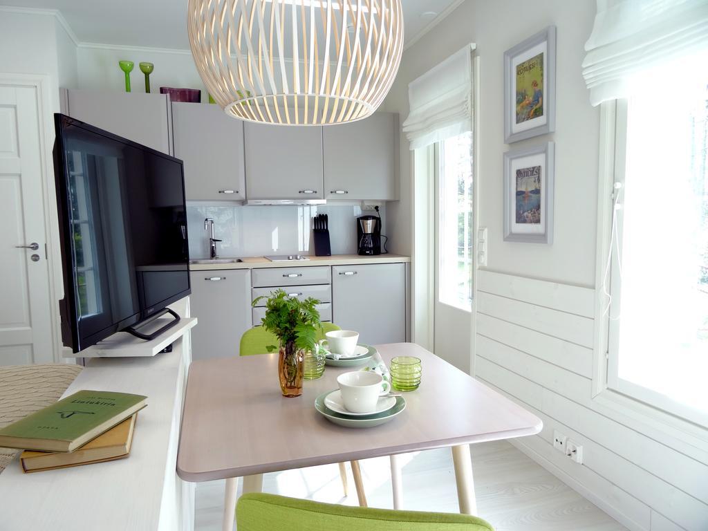 Hotel Hiisi Hill Jämsä Екстериор снимка