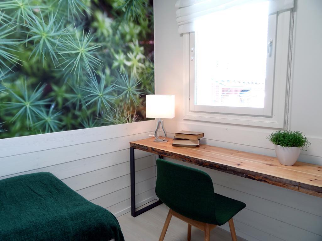 Hotel Hiisi Hill Jämsä Стая снимка