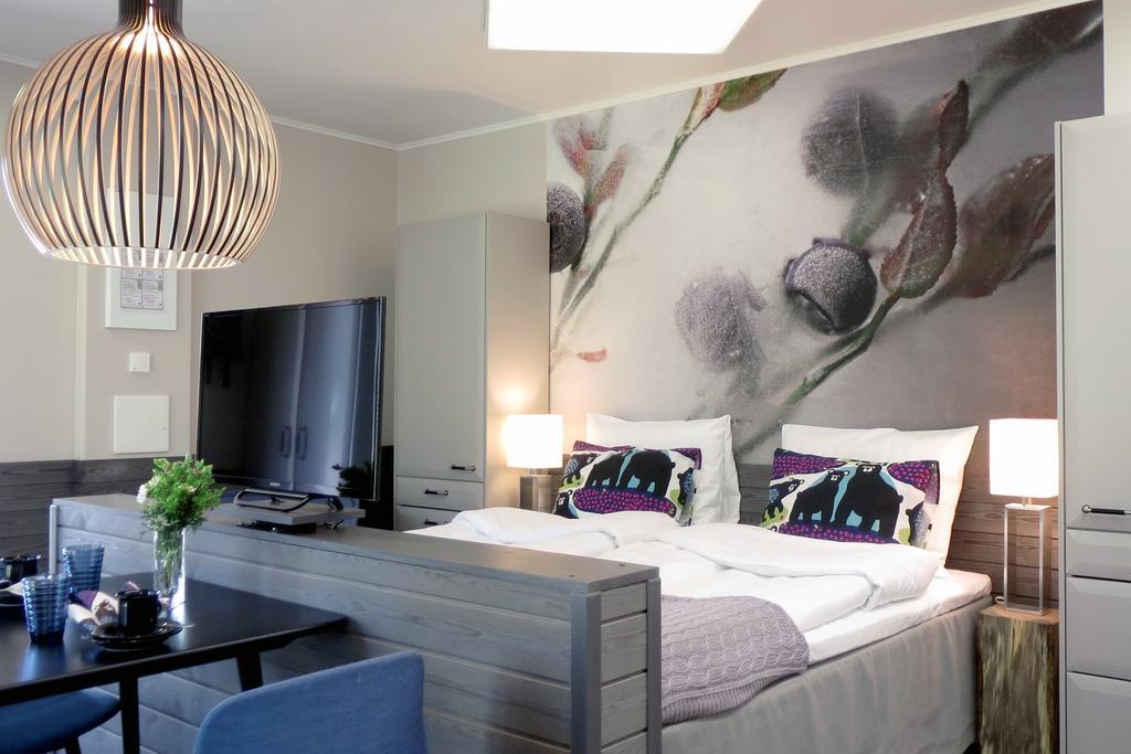 Hotel Hiisi Hill Jämsä Стая снимка